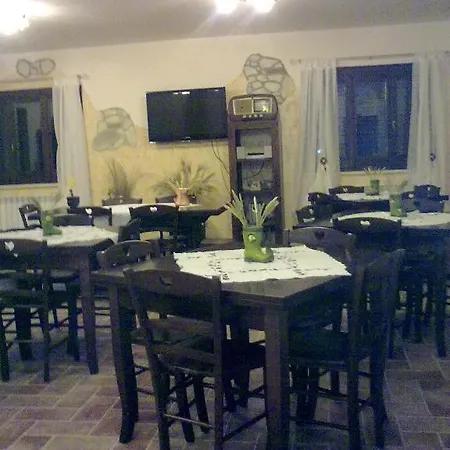 Hotel La Del Parco Montebello di Bertona